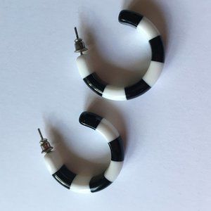 1 3/8” Vintage Black White Lucite C-Hoop Post Back Earrings